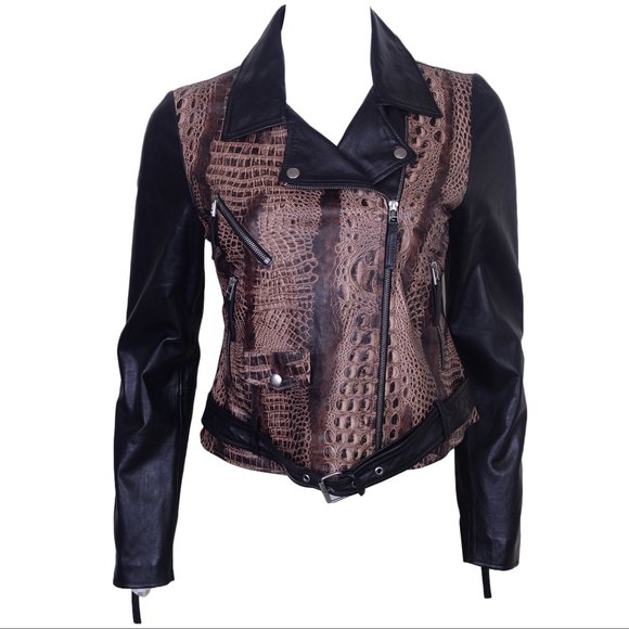 Women´s Zip Up Buckle Belted Leather Moto Jacket